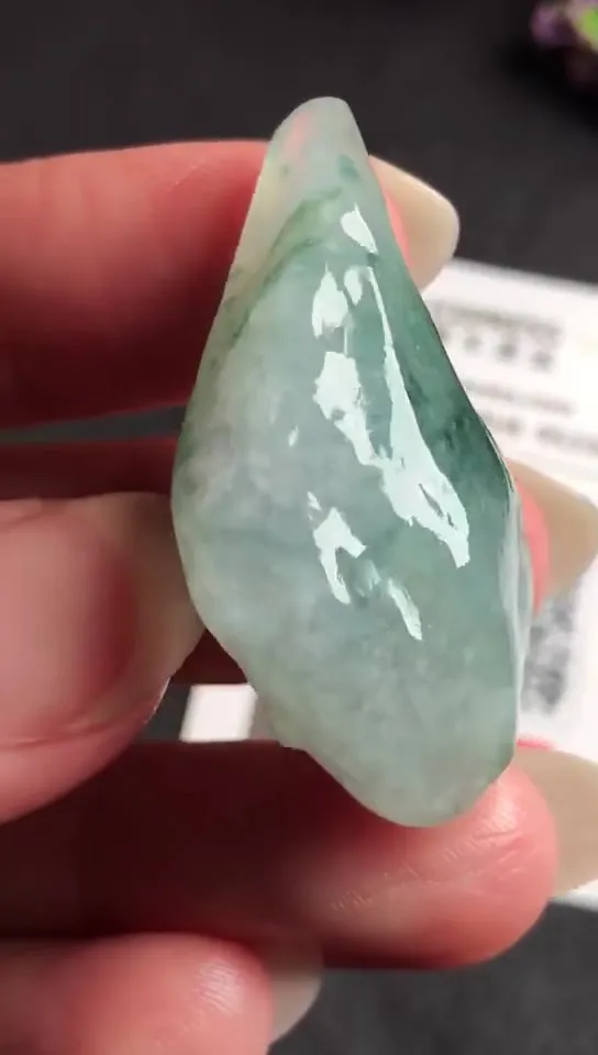 Natural Jade Rough Jadeite Raw (3.8x2.2x1.4cm)-S3239