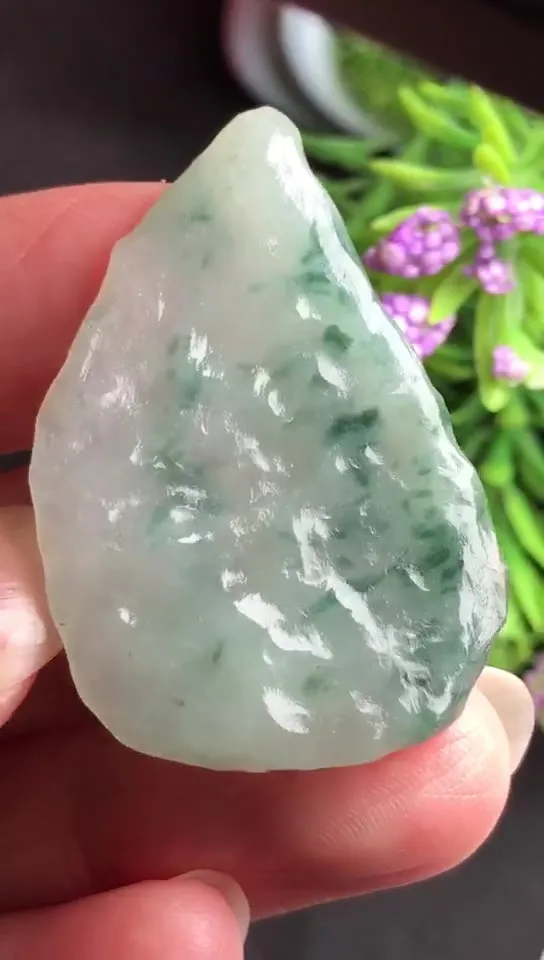 Natural Jade Rough Jadeite Raw (3.8x2.6X0.4cm)-S3267