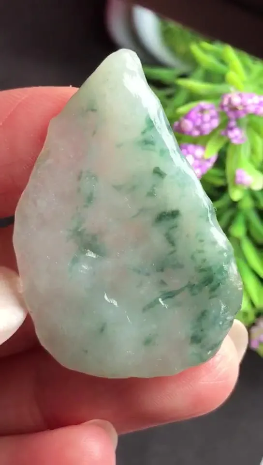 Natural Jade Rough Jadeite Raw (3.8x2.6X0.4cm)-S3267