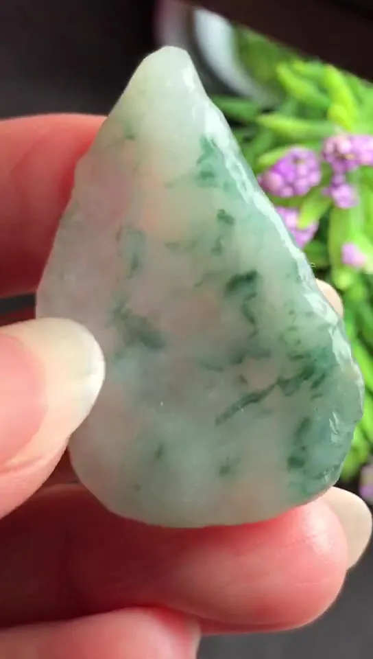 Natural Jade Rough Jadeite Raw (3.8x2.6X0.4cm)-S3267