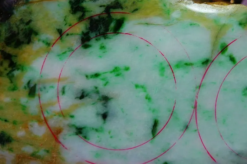 Natural Jade Rough Jadeite Raw (3kg,21X10.2X4cm)