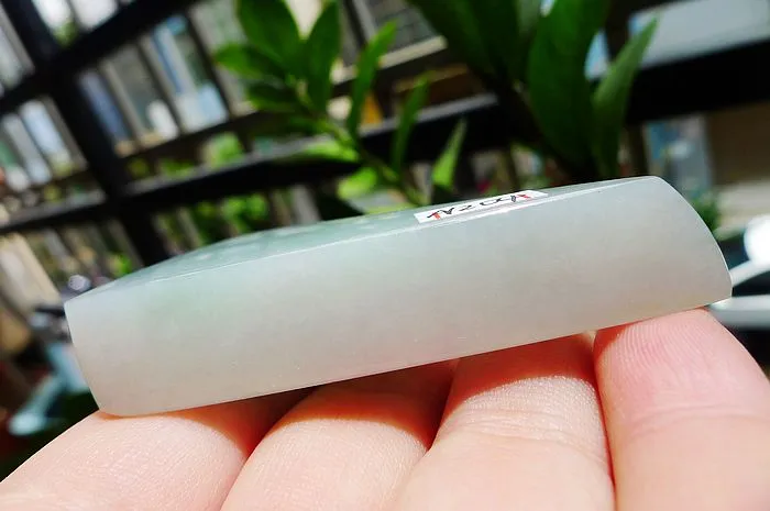 Natural Jade Rough Jadeite Raw (41g,6.1X2.8X1.4cm)