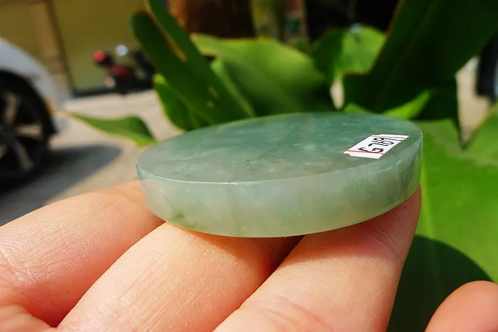 Natural Jade Rough Jadeite Raw (47g,4.9X4.9X0.7cm)
