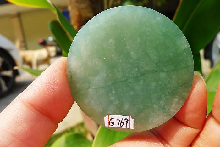 Natural Jade Rough Jadeite Raw (47g,4.9X4.9X0.7cm)