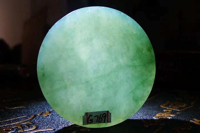 Natural Jade Rough Jadeite Raw (47g,4.9X4.9X0.7cm)