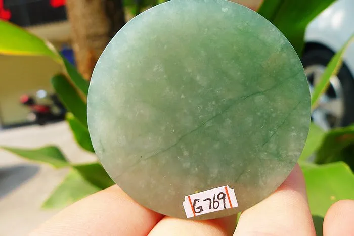 Natural Jade Rough Jadeite Raw (47g,4.9X4.9X0.7cm)