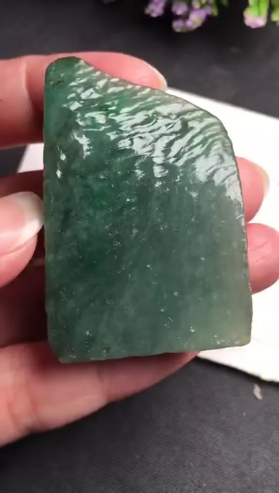 Natural Jade Rough Jadeite Raw (49g,5.0x3.2x1.5cm)-V2559