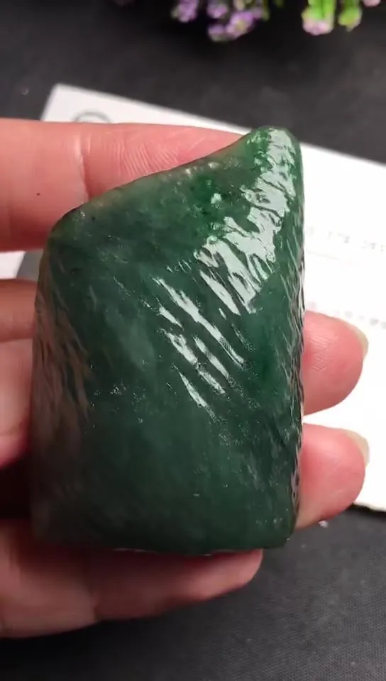 Natural Jade Rough Jadeite Raw (49g,5.0x3.2x1.5cm)-V2559