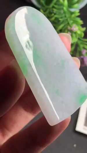 Natural Jade Rough Jadeite Raw (5.5x3.8x0.57cm)-S6304