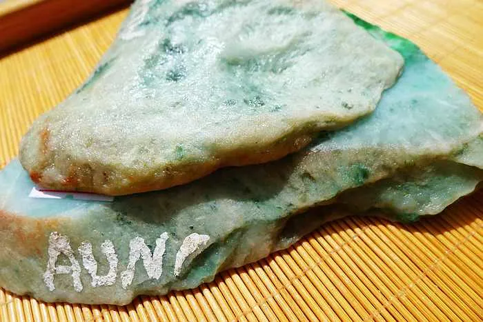 Natural Jade Rough Jadeite Raw 576g