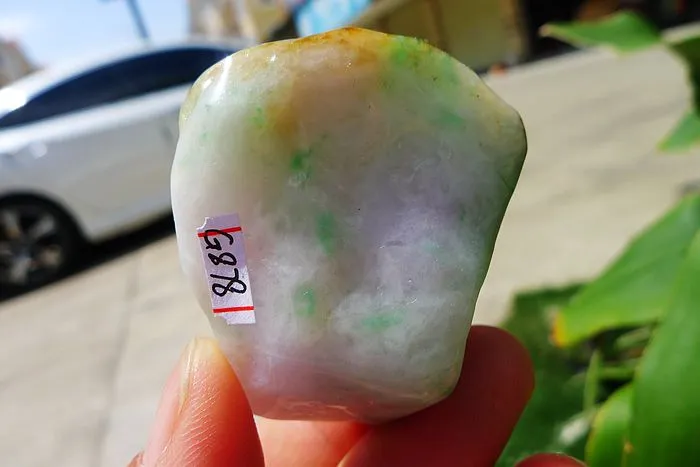 Natural Jade Rough Jadeite Raw (57g,4.8X3.8X2.3cm)