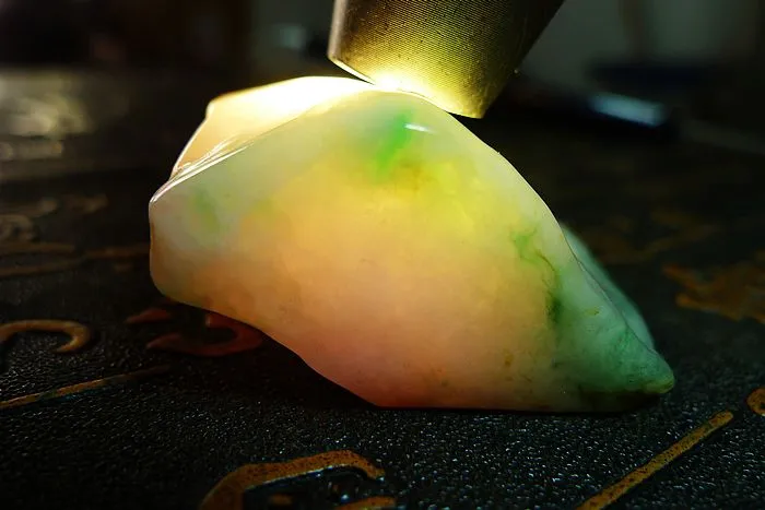 Natural Jade Rough Jadeite Raw (57g,4.8X3.8X2.3cm)