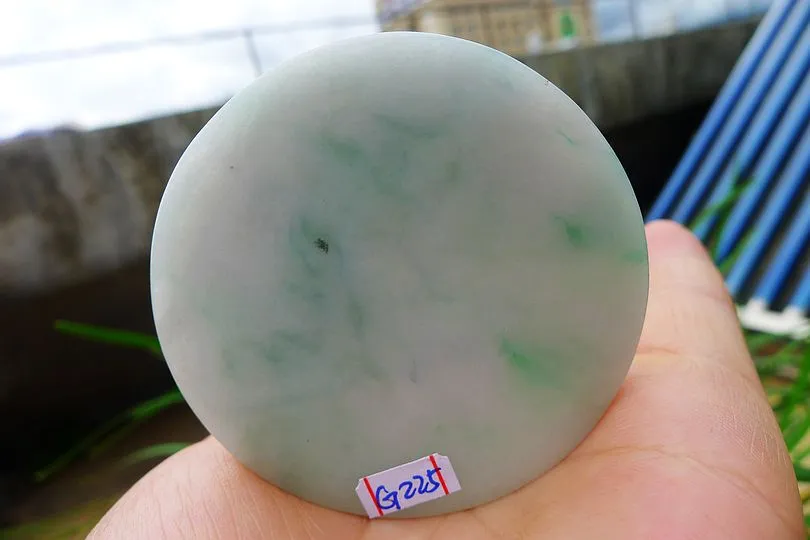 Natural Jade Rough Jadeite Raw (58g,5.55X5.55X0.65cm)