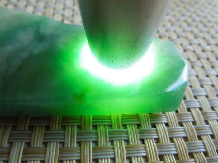 Natural Jade Rough Jadeite Raw (59g, 78X44X11mm)