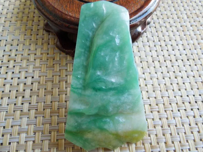 Natural Jade Rough Jadeite Raw (59g, 78X44X11mm)
