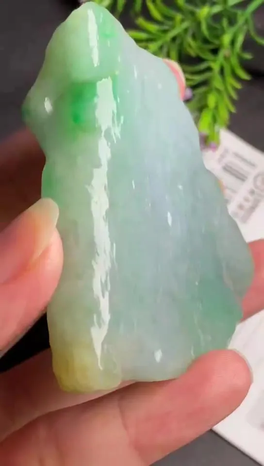 Natural Jade Rough Jadeite Raw (6.0X5.6X2.0cm)-S6941