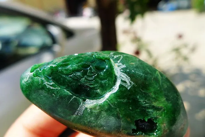 Natural Jade Rough Jadeite Raw (63g,5.1X2.6X2.3cm)