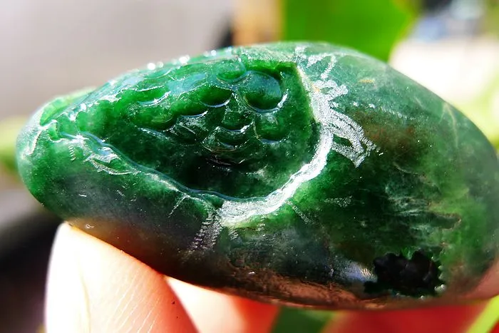 Natural Jade Rough Jadeite Raw (63g,5.1X2.6X2.3cm)