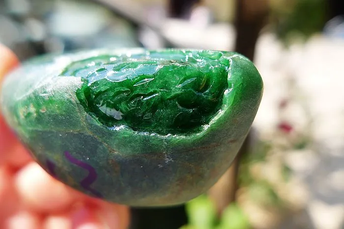 Natural Jade Rough Jadeite Raw (63g,5.1X2.6X2.3cm)
