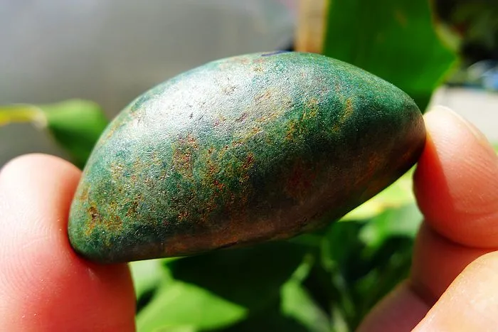 Natural Jade Rough Jadeite Raw (63g,5.1X2.6X2.3cm)