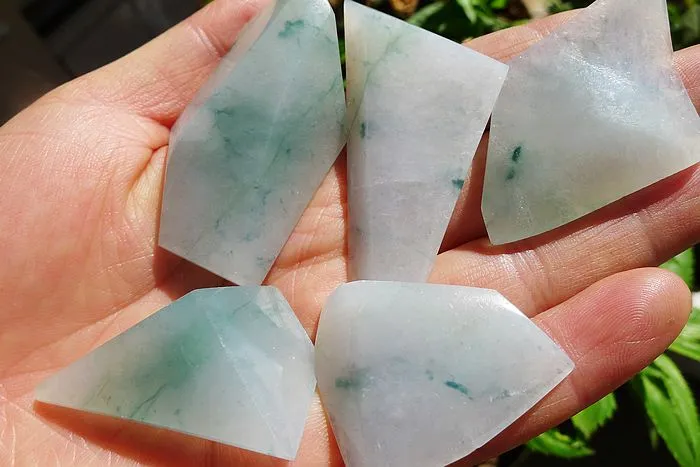 Natural Jade Rough Jadeite Raw 72g