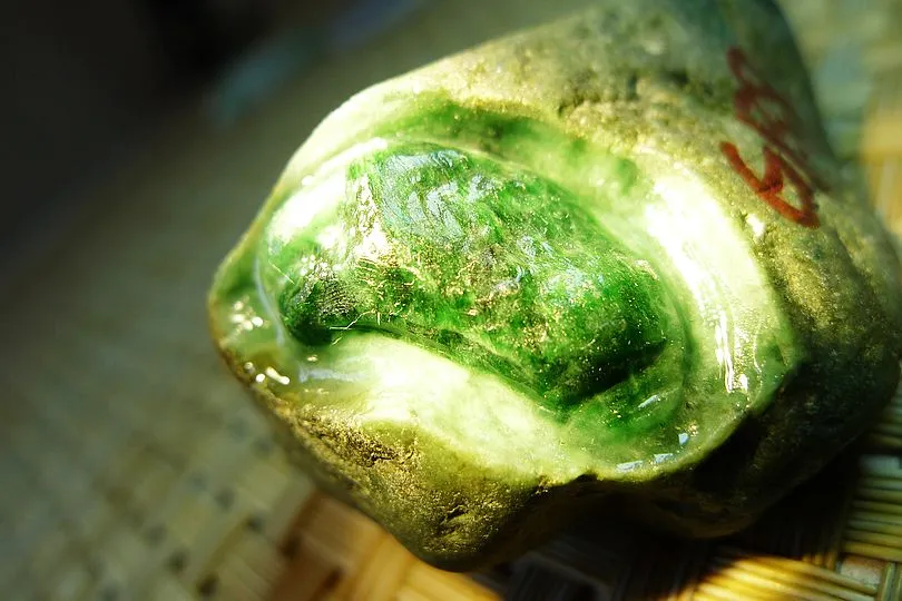 Natural Jade Rough Jadeite Raw (73g,5.3X3.4X2.9cm)