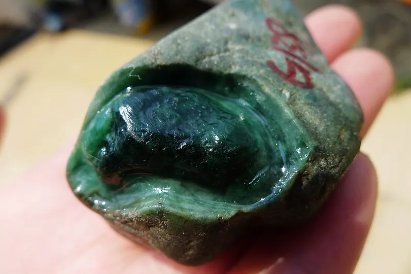 Natural Jade Rough Jadeite Raw (73g,5.3X3.4X2.9cm)