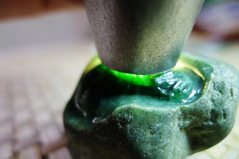 Natural Jade Rough Jadeite Raw (73g,5.3X3.4X2.9cm)