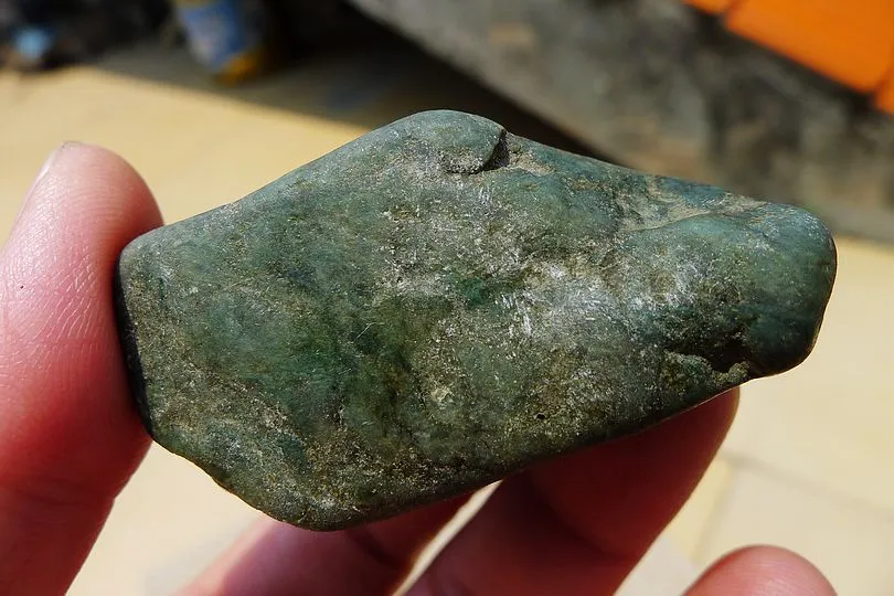 Natural Jade Rough Jadeite Raw (73g,5.3X3.4X2.9cm)