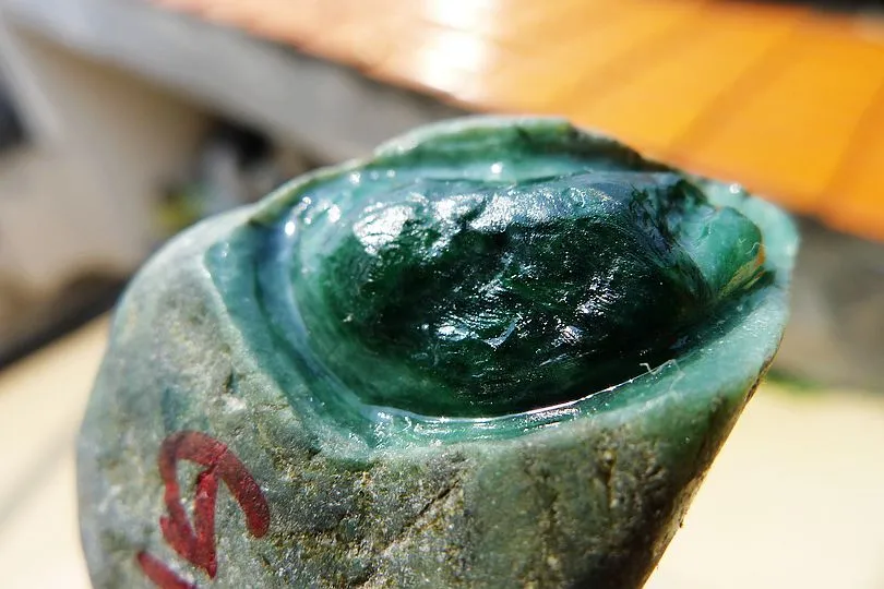 Natural Jade Rough Jadeite Raw (73g,5.3X3.4X2.9cm)