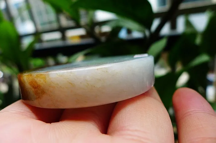 Natural Jade Rough Jadeite Raw (79g,5.5X1.0cm)