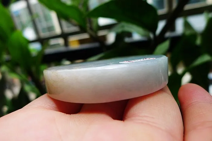 Natural Jade Rough Jadeite Raw (79g,5.5X1.0cm)