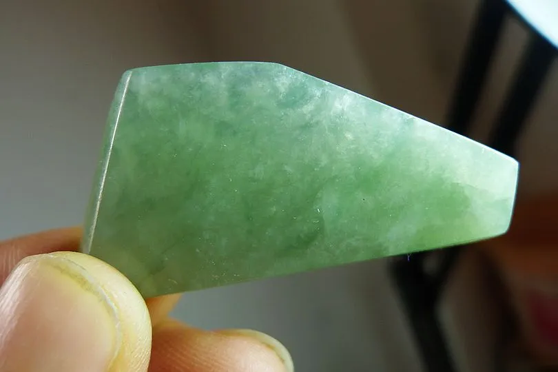 Natural Jade Rough Jadeite Raw 86g