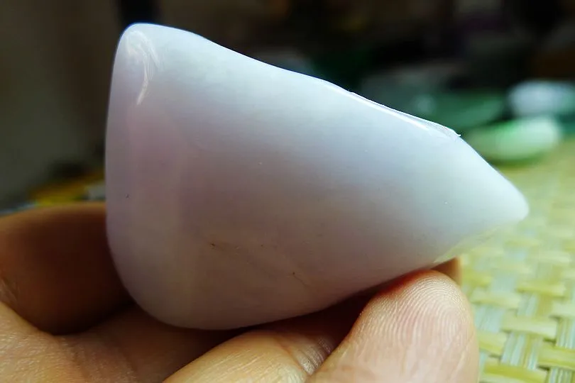 Natural Jade Rough Jadeite Raw (92g,5.2X3.2X3.1cm)