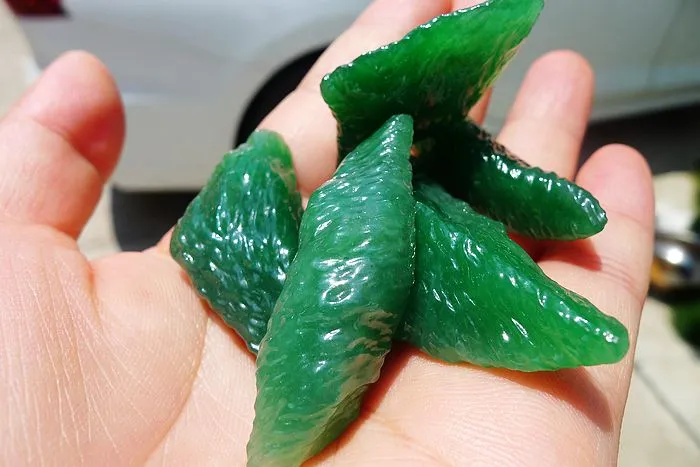 Natural Jade Rough Jadeite Raw B67g