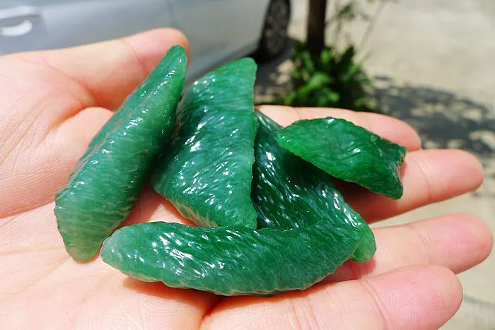 Natural Jade Rough Jadeite Raw B67g