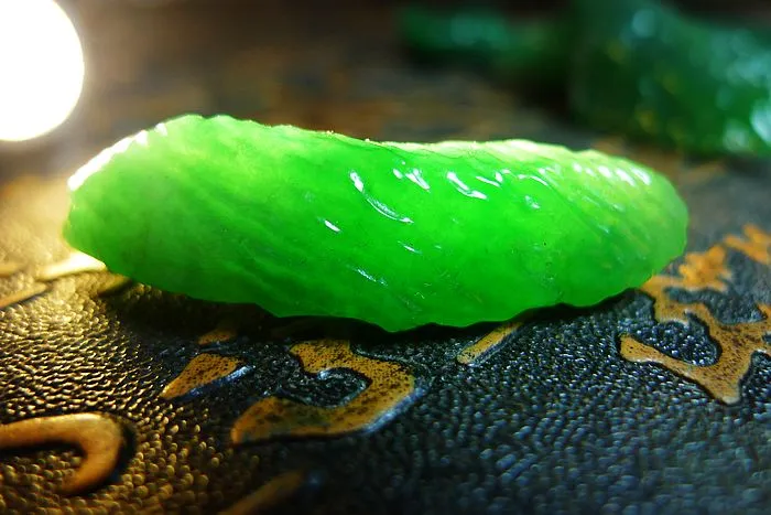 Natural Jade Rough Jadeite Raw B67g