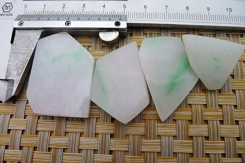 Natural Jade Rough Jadeite Raw S-47g