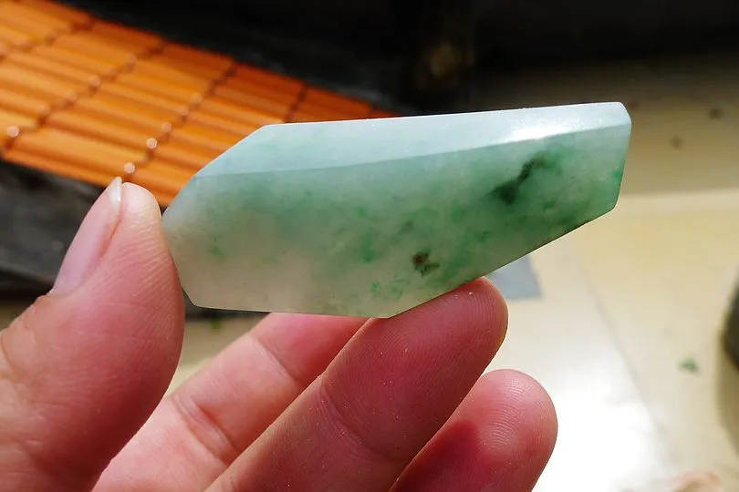 Natural Jade Rough Jadeite Raw SS-31g