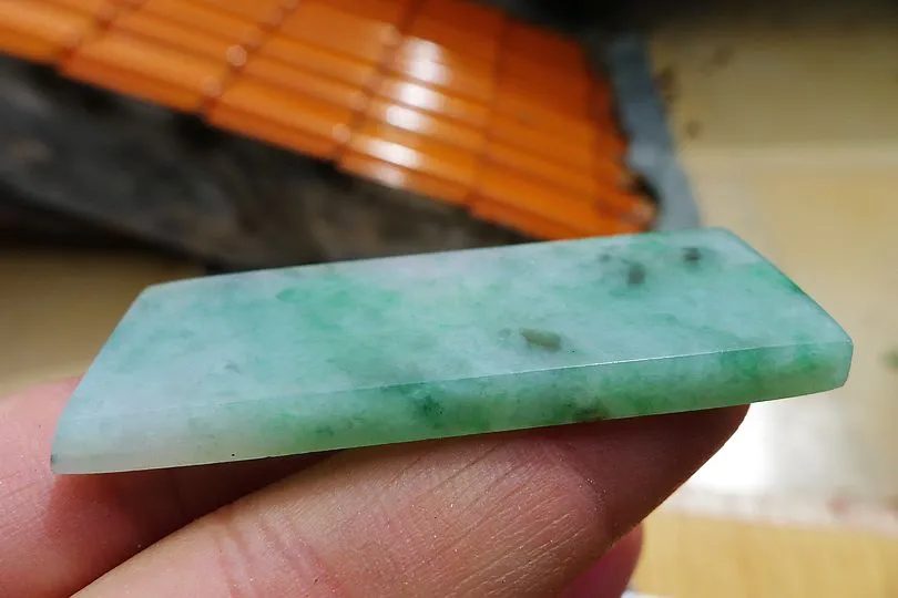 Natural Jade Rough Jadeite Raw SS-31g