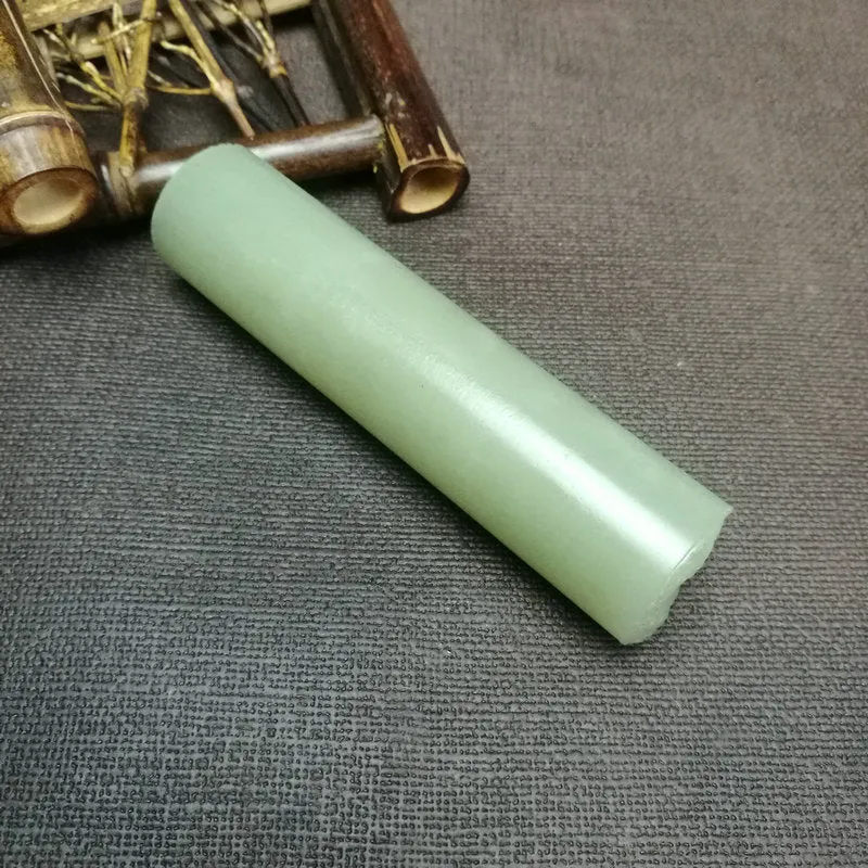 Natural Kunlun Jade Rough Nephrite Raw (110g, 9.3x2.3cm)
