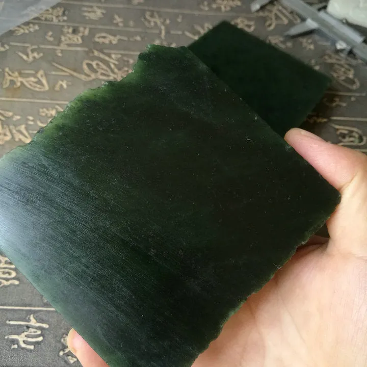 Natural Kunlun Jade Rough Nephrite Raw 1140g
