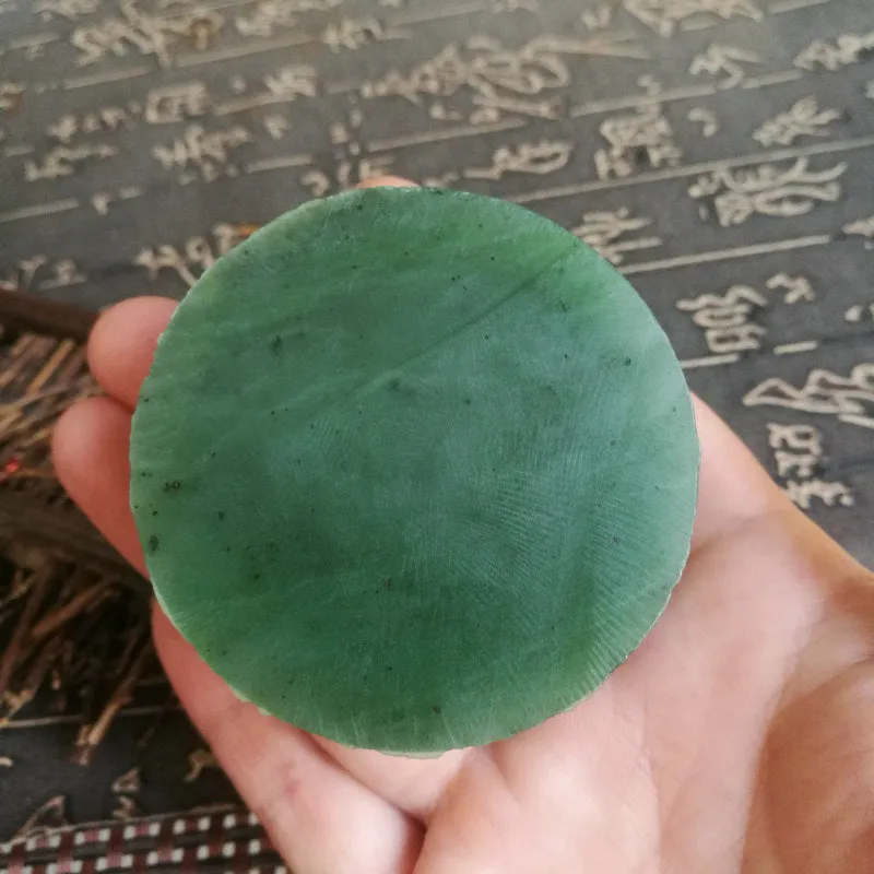 Natural Kunlun Jade Rough Nephrite Raw (149g, 5.7X2cm)