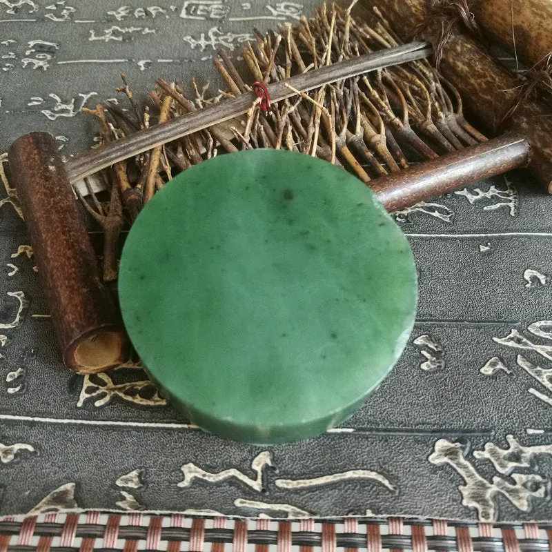 Natural Kunlun Jade Rough Nephrite Raw (149g, 5.7X2cm)