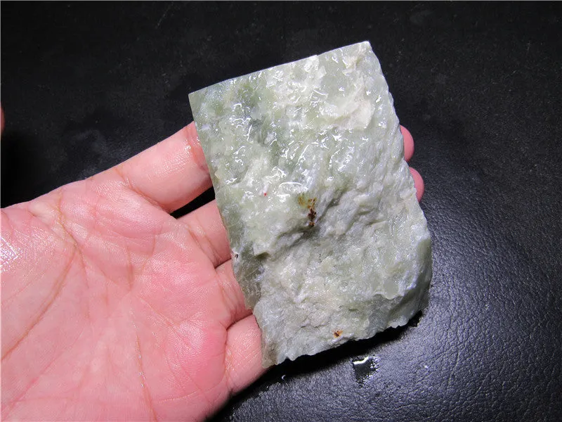 Natural Kunlun Jade Rough Nephrite Raw (150.93g, 77X49X18mm)