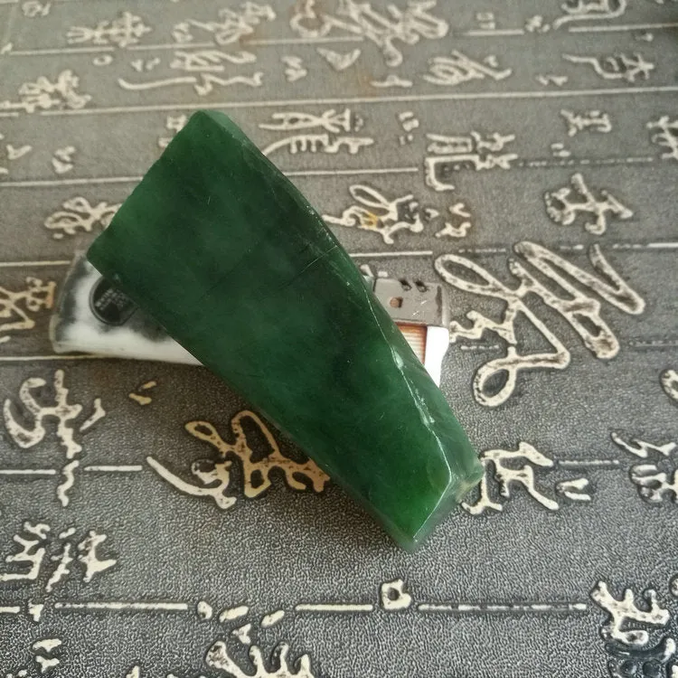 Natural Kunlun Jade Rough Nephrite Raw (150g, 6.7X3.5X2cm)