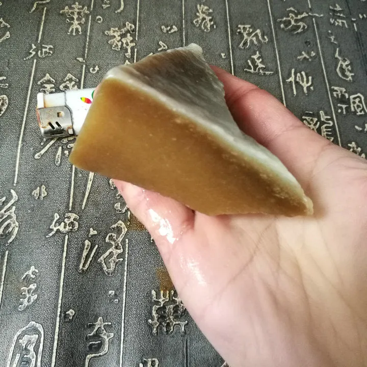 Natural Kunlun Jade Rough Nephrite Raw (185g, 8X6X3cm)