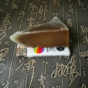 Natural Kunlun Jade Rough Nephrite Raw (185g, 8X6X3cm)