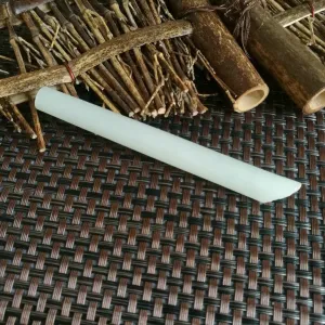 Natural Kunlun Jade Rough Nephrite Raw (22g,10X0.9X1cm)
