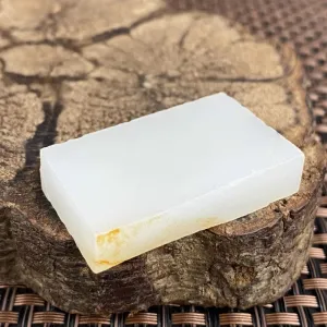 Natural Kunlun Jade Rough Nephrite Raw (22g,3.7X2.3X0.9cm)